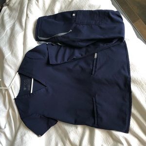 Figs scrub set!Catarina scrub top and Yola pants